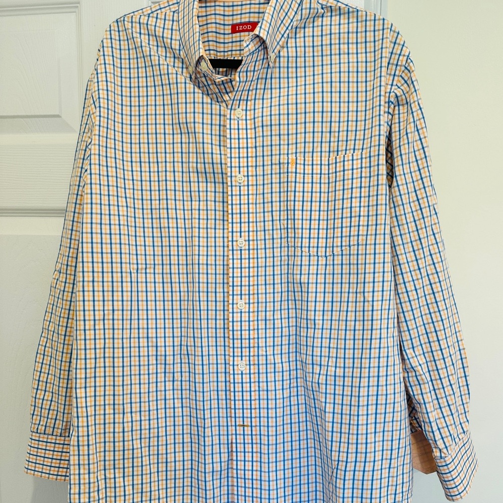 IZOD Men's Checkered Button Down Shirt.